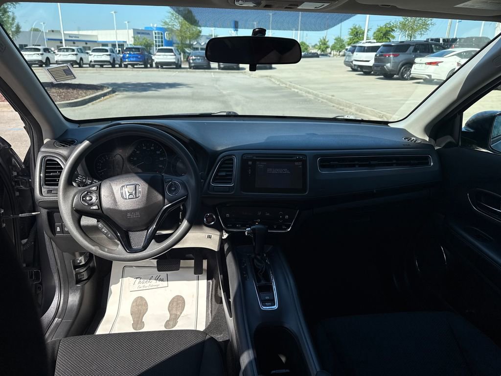 Used 2018 Honda HR-V EX image 29