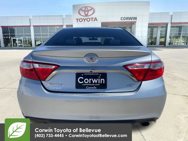 Used 2016 Toyota Camry SE FWD image 4
