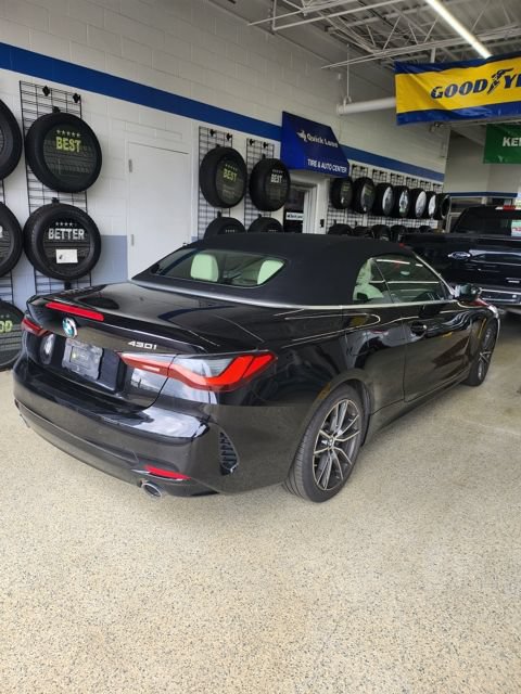 Used 2024 BMW 430i Convertible RWD image 9