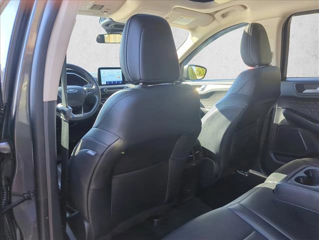 Used 2020 Ford Escape SEL image 20