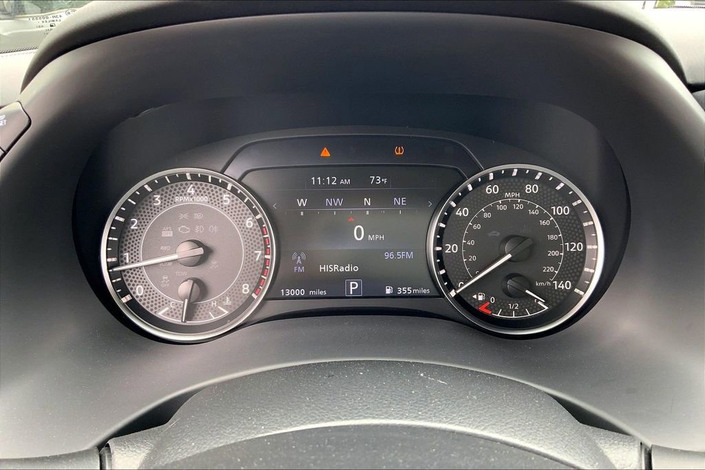 Used 2024 Nissan Armada SL w/ Captain's Chairs Package image 10