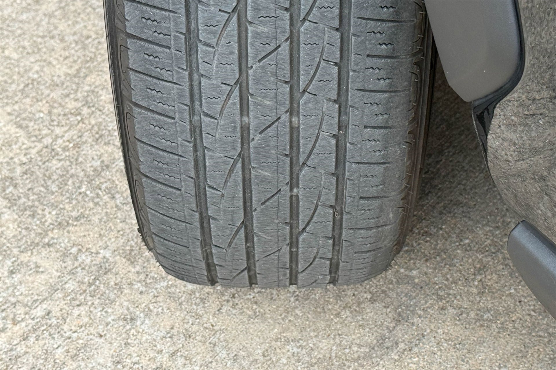 Used 2022 Toyota RAV4 LE image 30