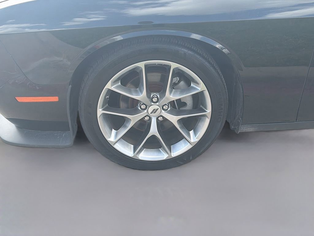 Used 2023 Dodge Challenger GT image 28