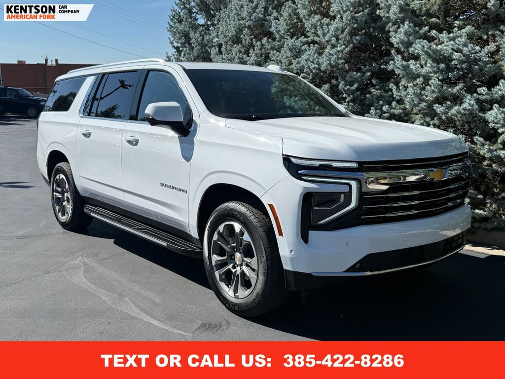 Used 2025 Chevrolet Suburban LT w/ Comfort Package image 12