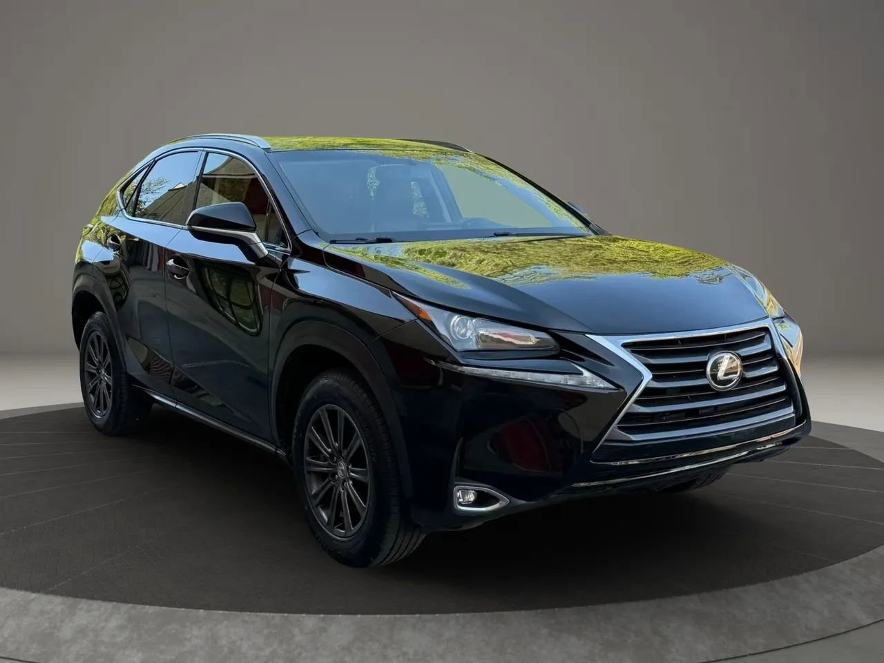 Used 2015 Lexus NX 200t FWD image 3