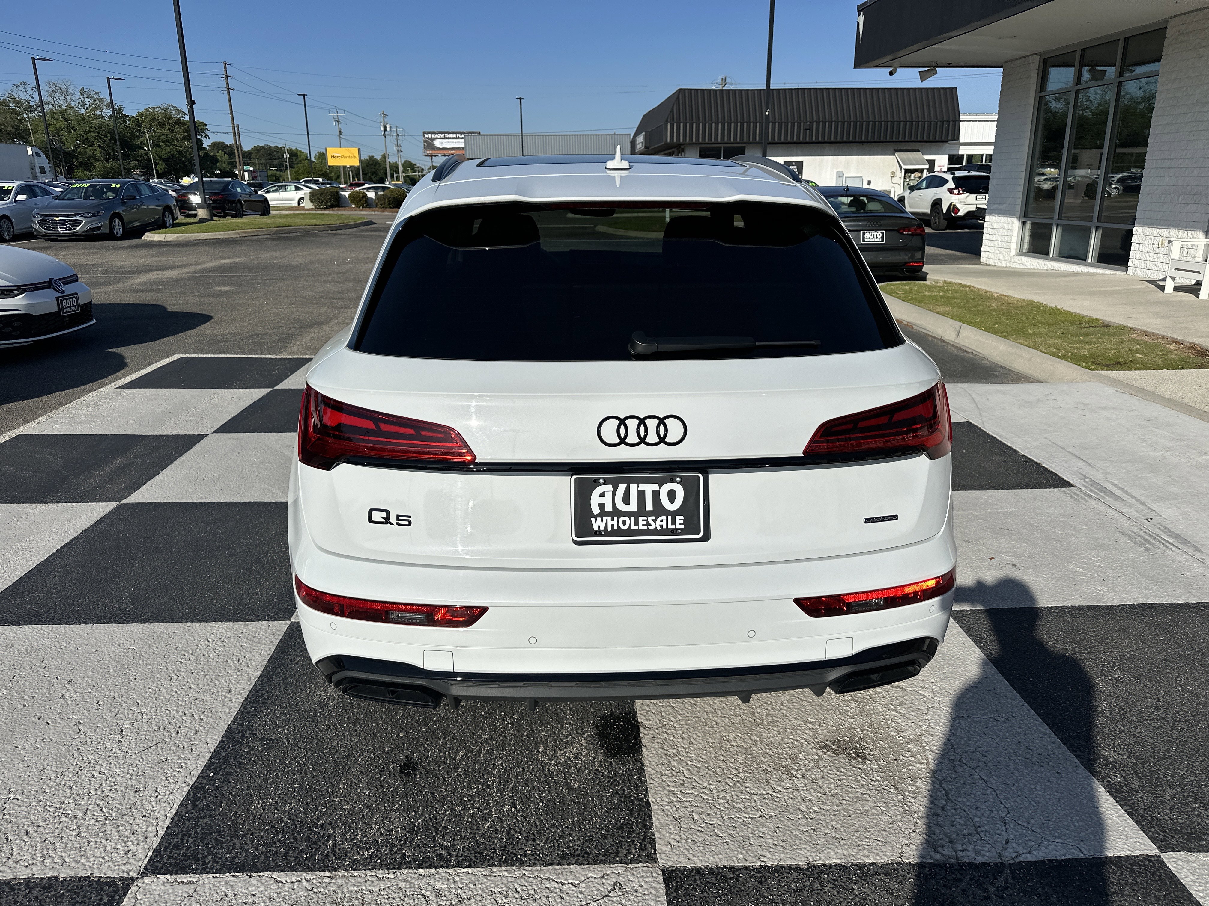 Used 2025 Audi Q5 2.0T Premium AWD/4WD image 4