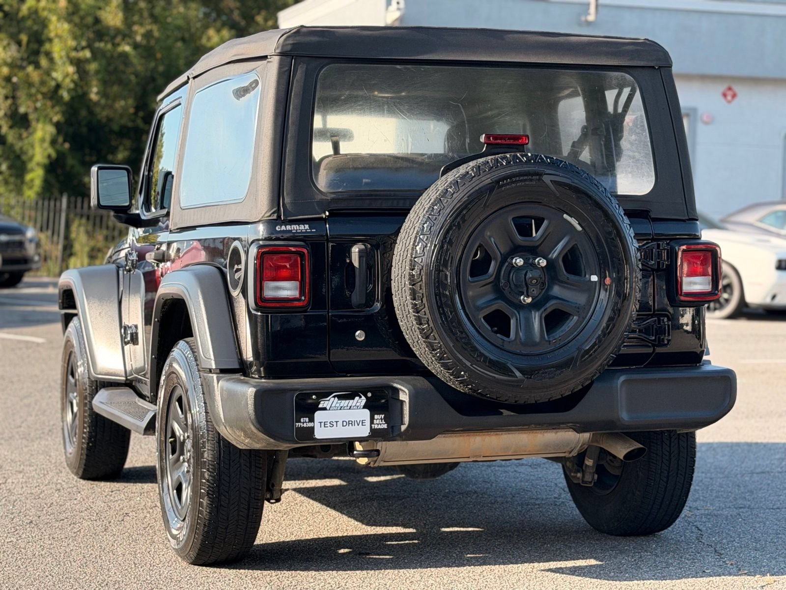 Used 2019 Jeep Wrangler Sport AWD/4WD image 3