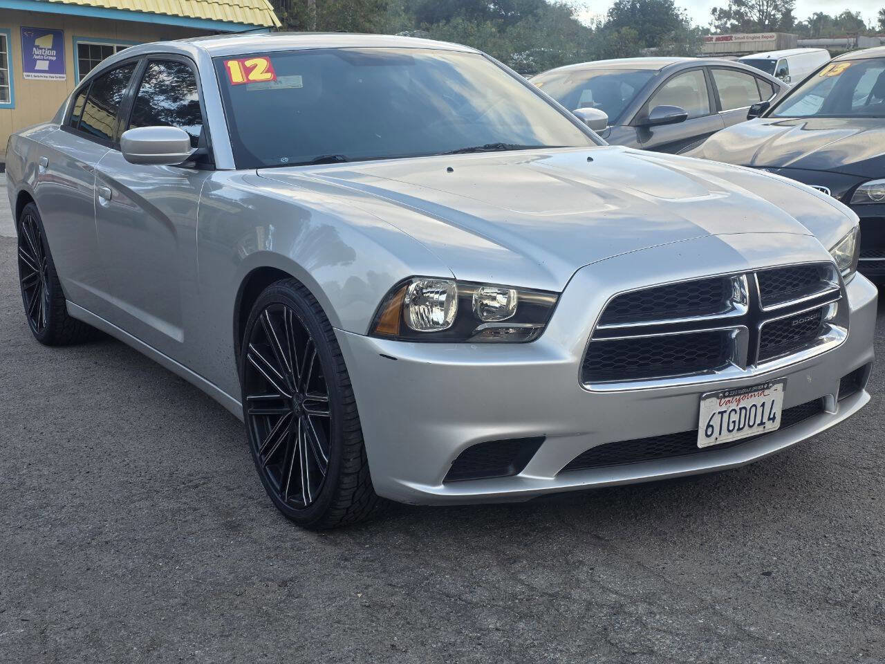 Used 2012 Dodge Charger SE w/ Connectivity Group RWD image 1