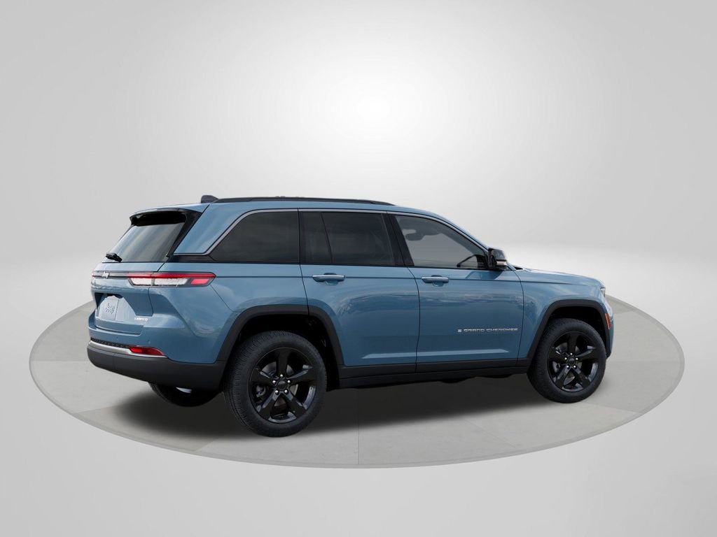 New 2026 Jeep Grand Cherokee Limited RWD image 4