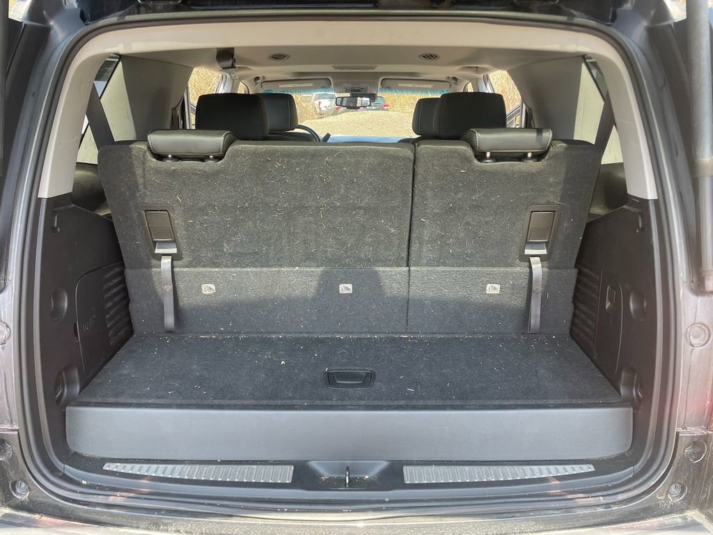 Used 2018 Chevrolet Tahoe LT w/ Z71 Midnight Edition AWD/4WD image 26