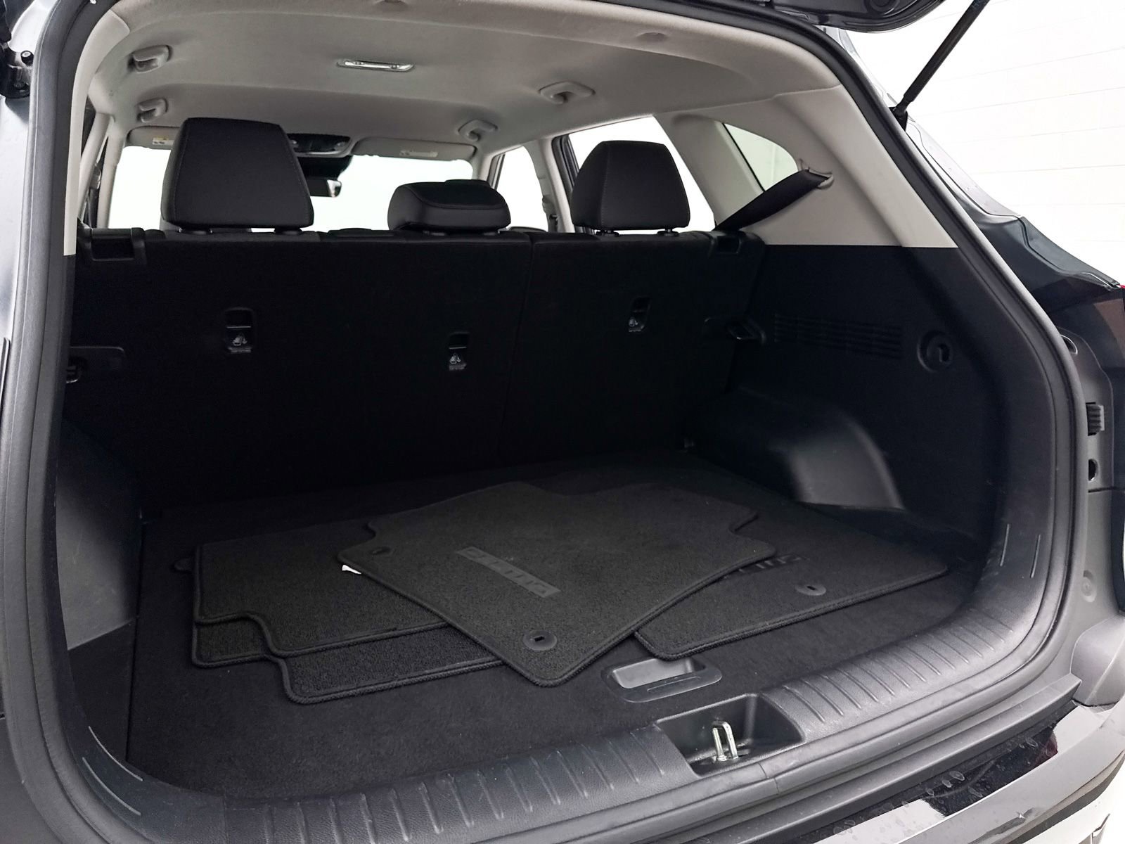 Certified 2024 Kia Seltos S image 31