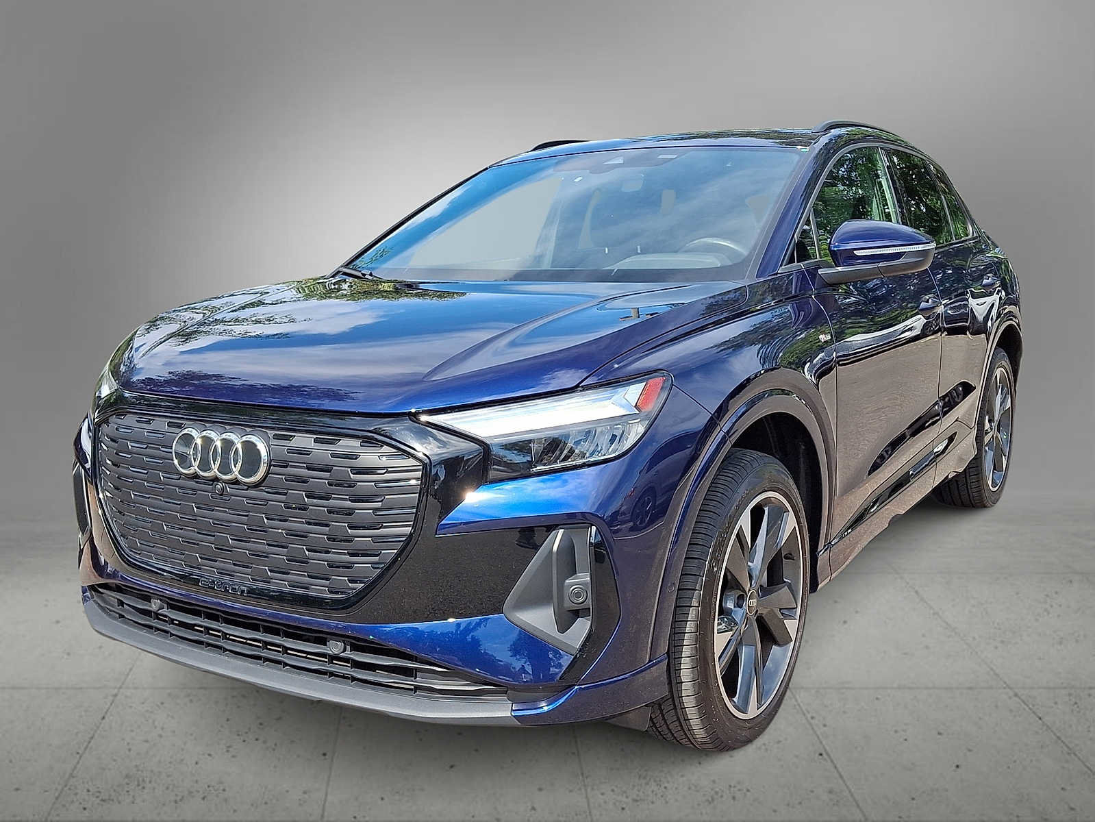 Used 2023 Audi Q4 e-tron Premium Plus w/ Premium Plus