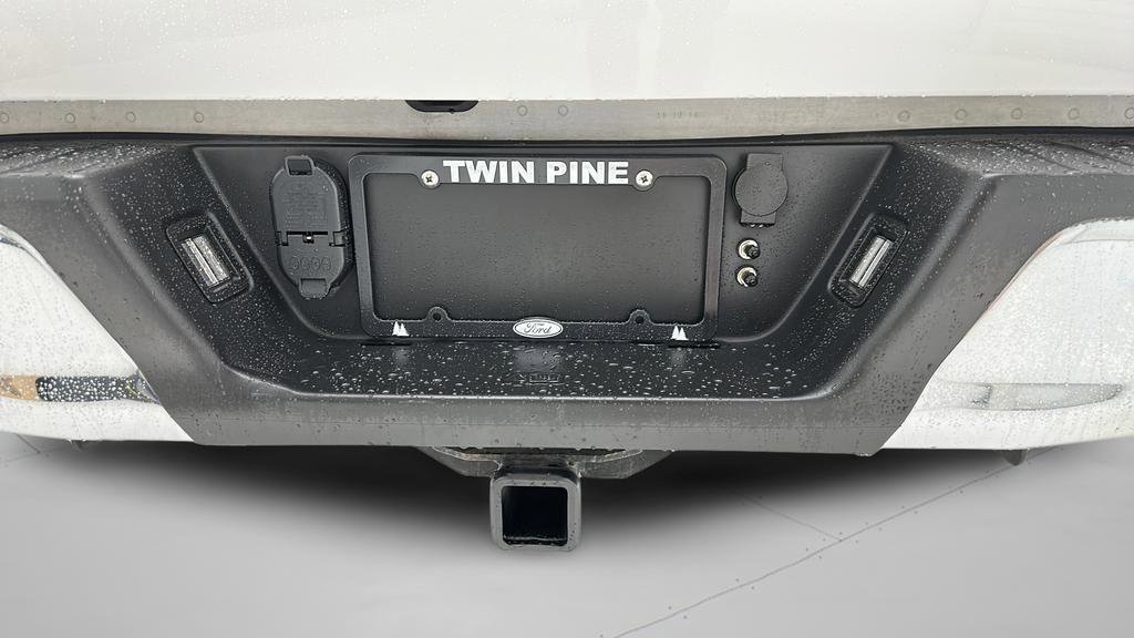 Used 2019 Ford F150 XLT w/ Equipment Group 302A Luxury AWD/4WD image 9