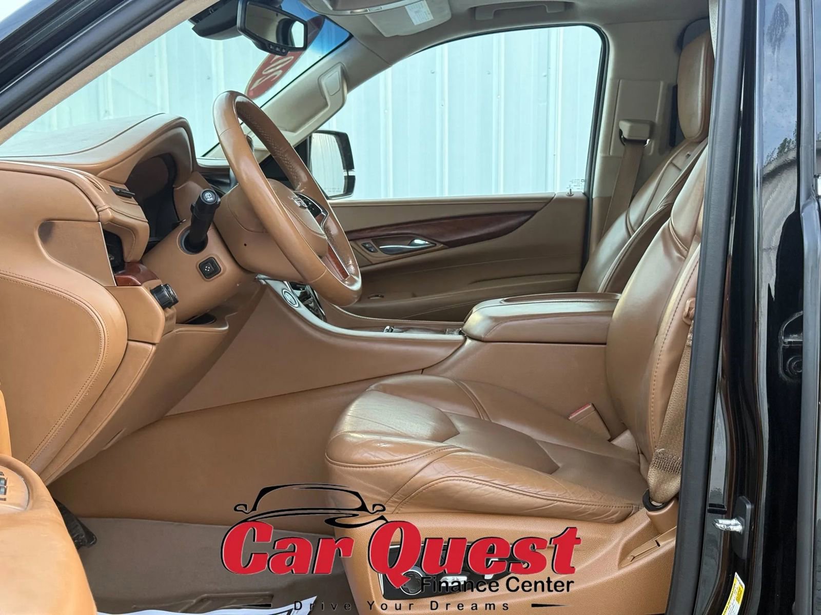 Used 2015 Cadillac Escalade ESV Platinum AWD/4WD image 9