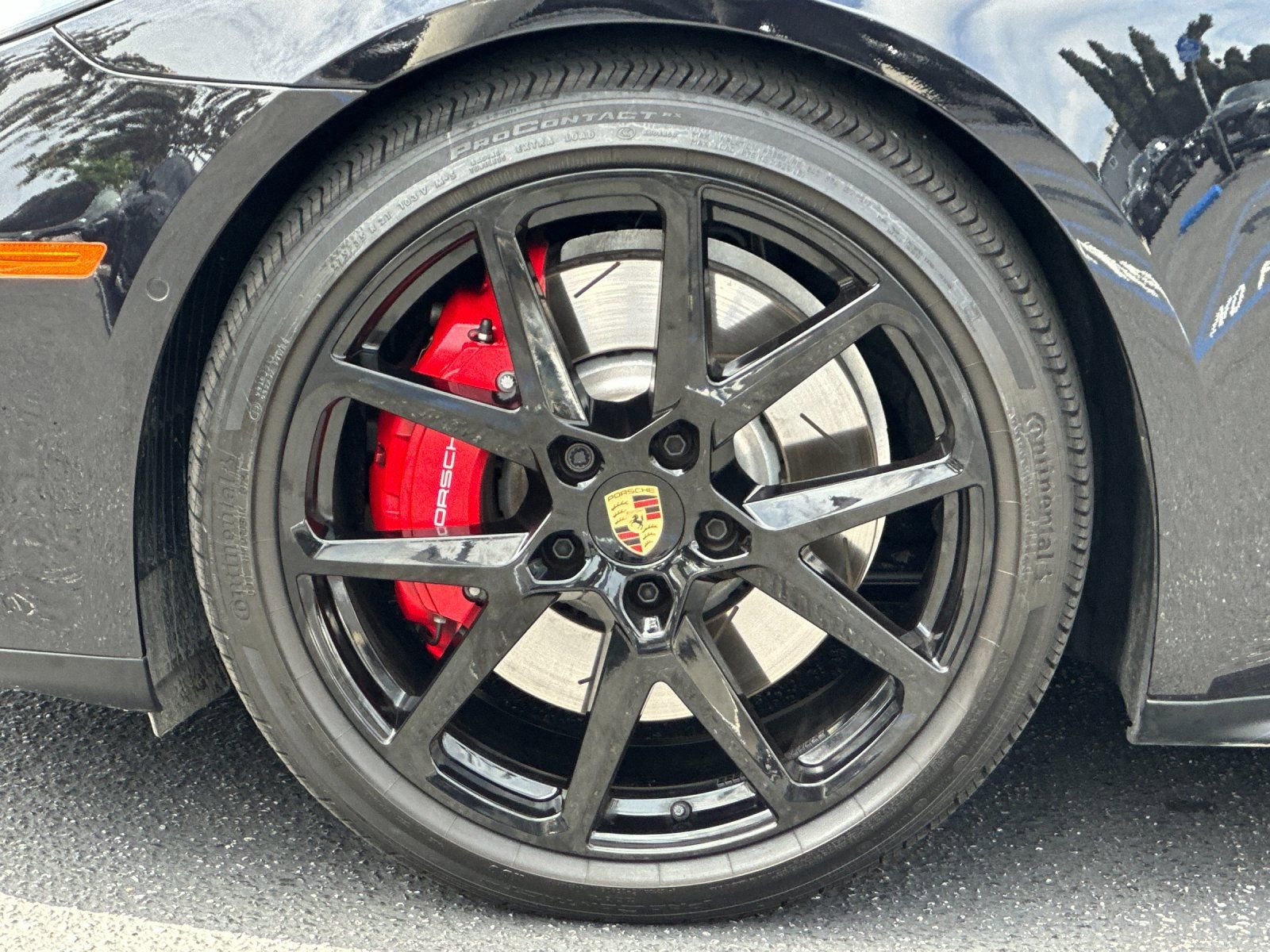 Used 2025 Porsche Panamera GTS image 32