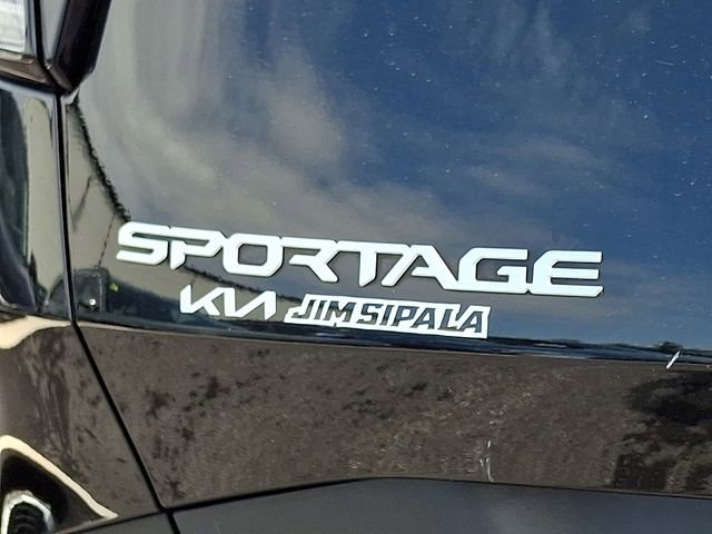 Used 2023 Kia Sportage LX AWD/4WD image 30