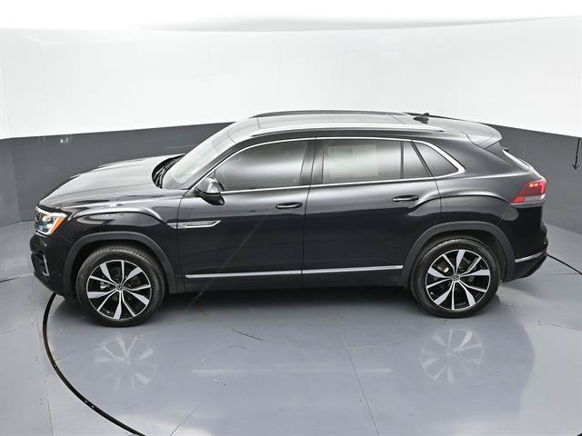 Used 2025 Volkswagen Atlas Cross Sport SEL Premium R-Line AWD/4WD image 44