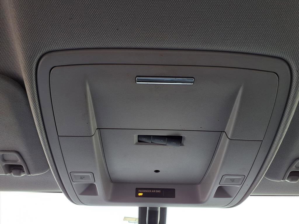 Used 2018 Chevrolet Silverado 1500 LT w/ All Star Edition image 29