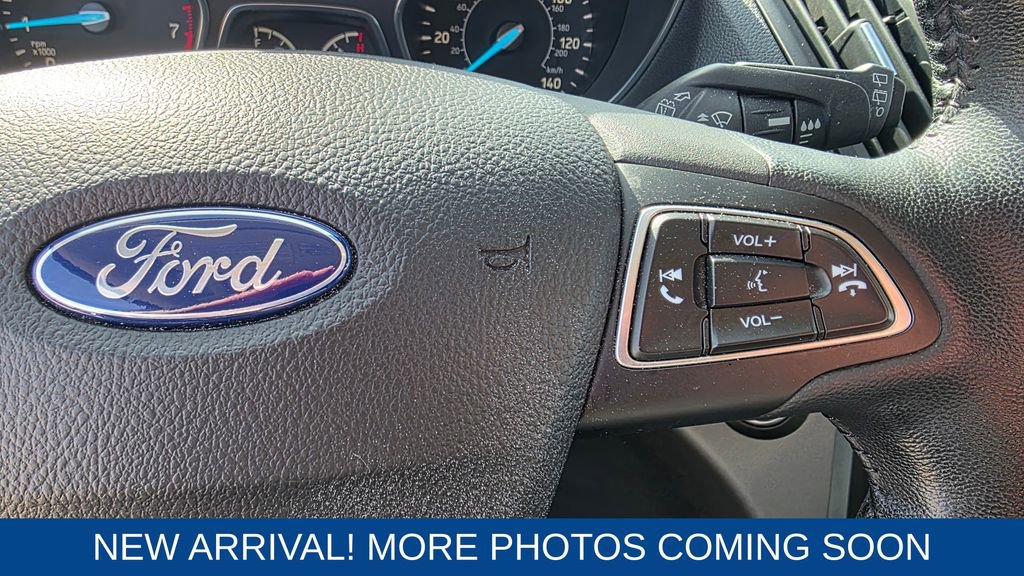 Used 2019 Ford Escape SEL image 15