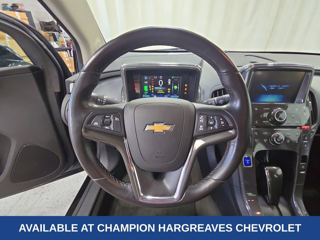 Used 2014 Chevrolet Volt FWD image 14