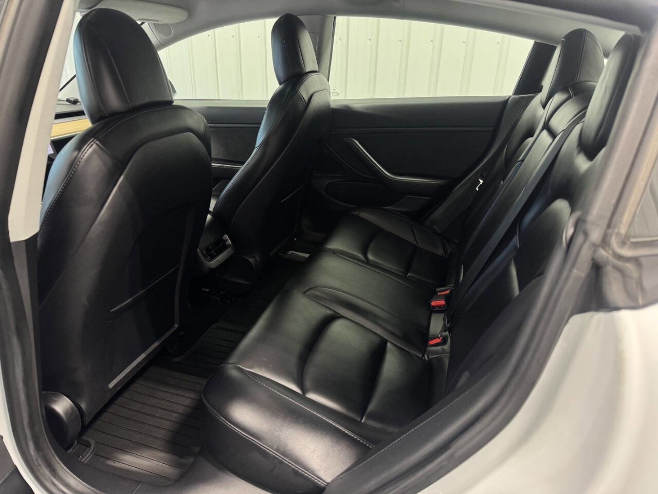 Used 2020 Tesla Model 3 Long Range image 13