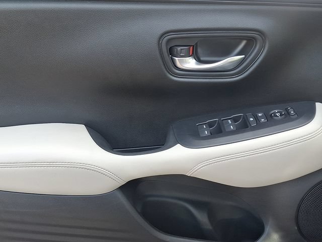 Certified 2024 Honda HR-V LX image 12