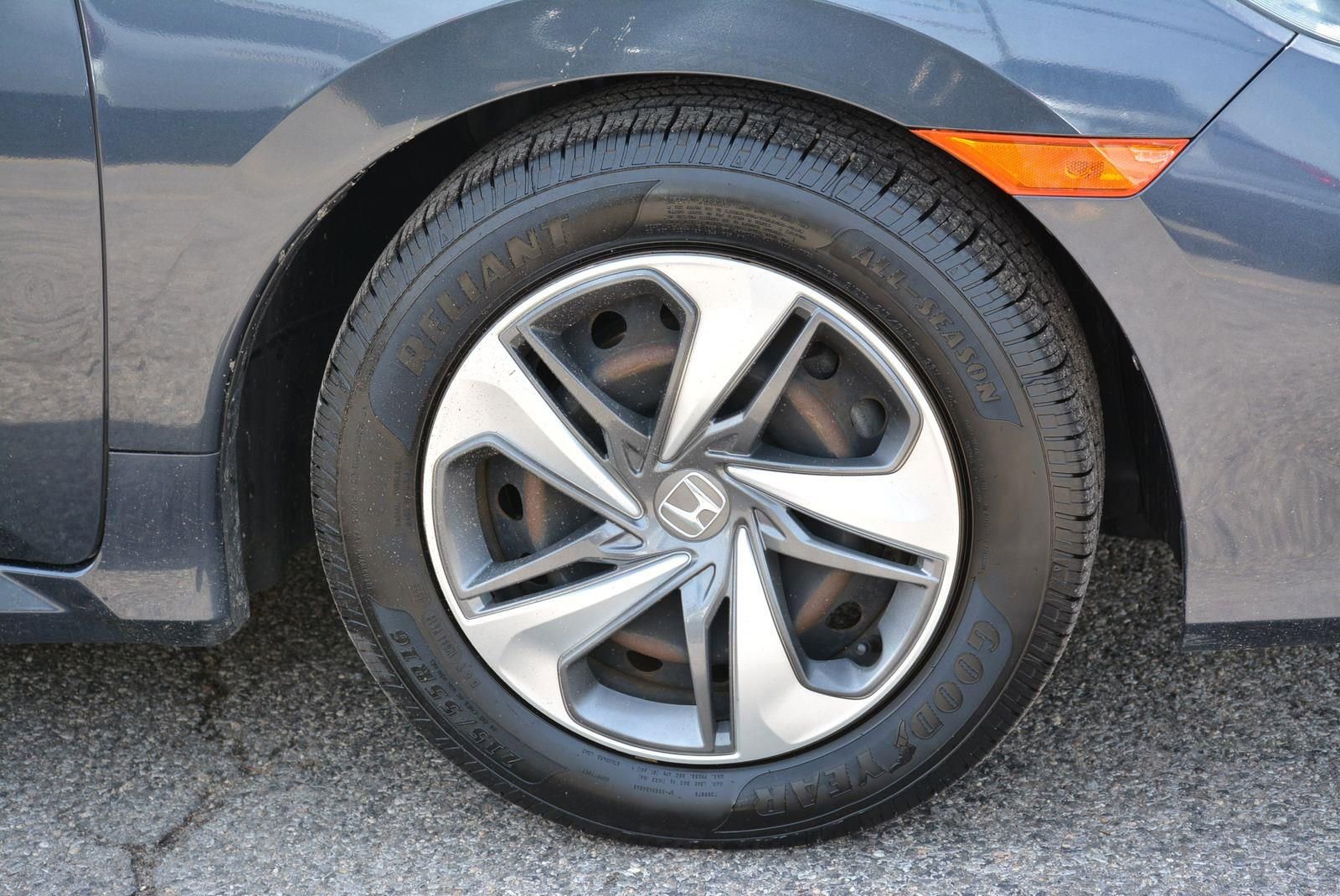 Used 2019 Honda Civic LX image 30