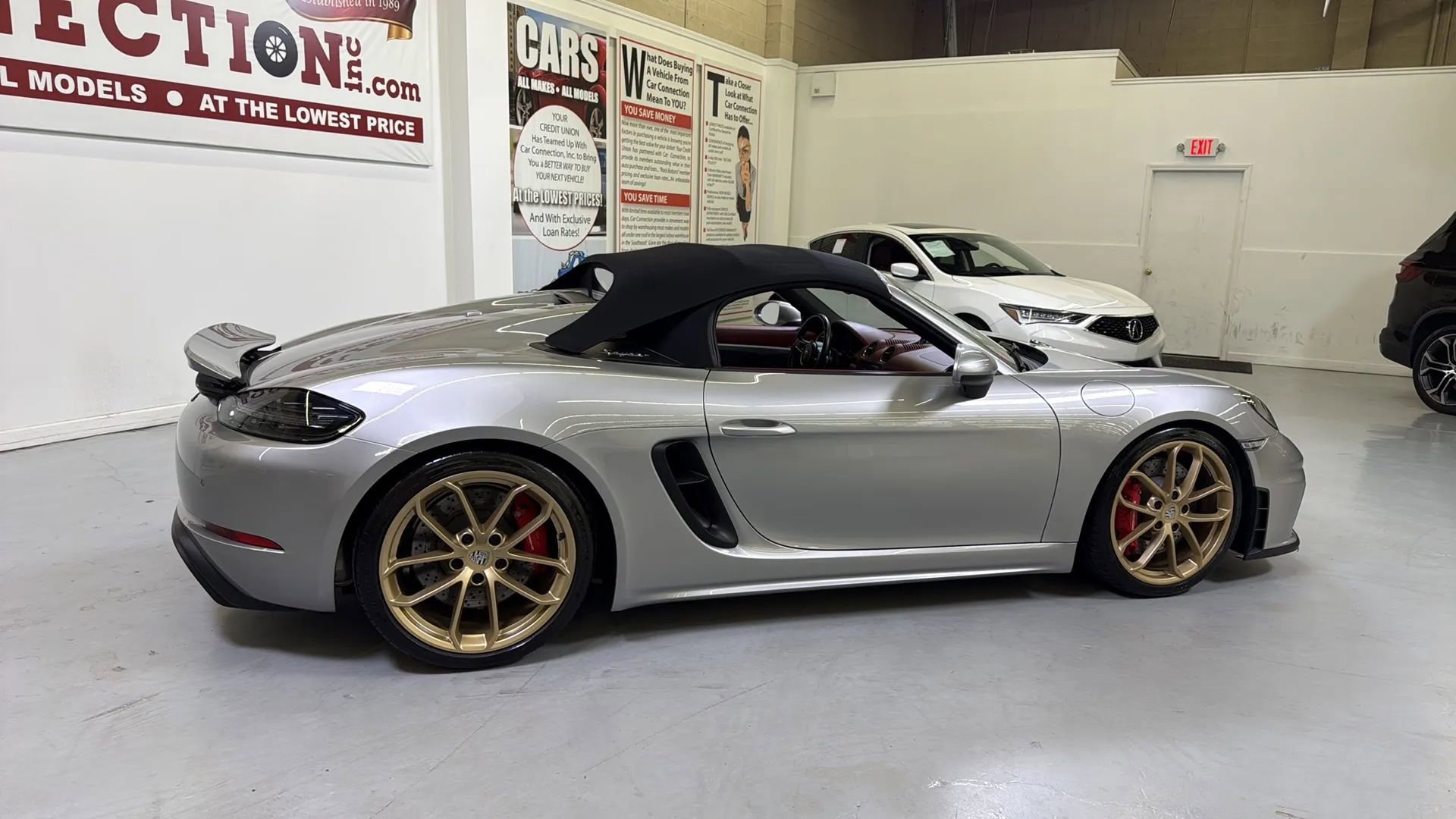 Used 2022 Porsche 718 Boxster Spyder RWD image 4