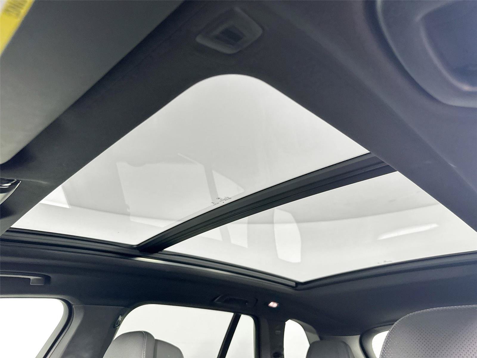 Used 2025 BMW X5 sDrive40i RWD image 12
