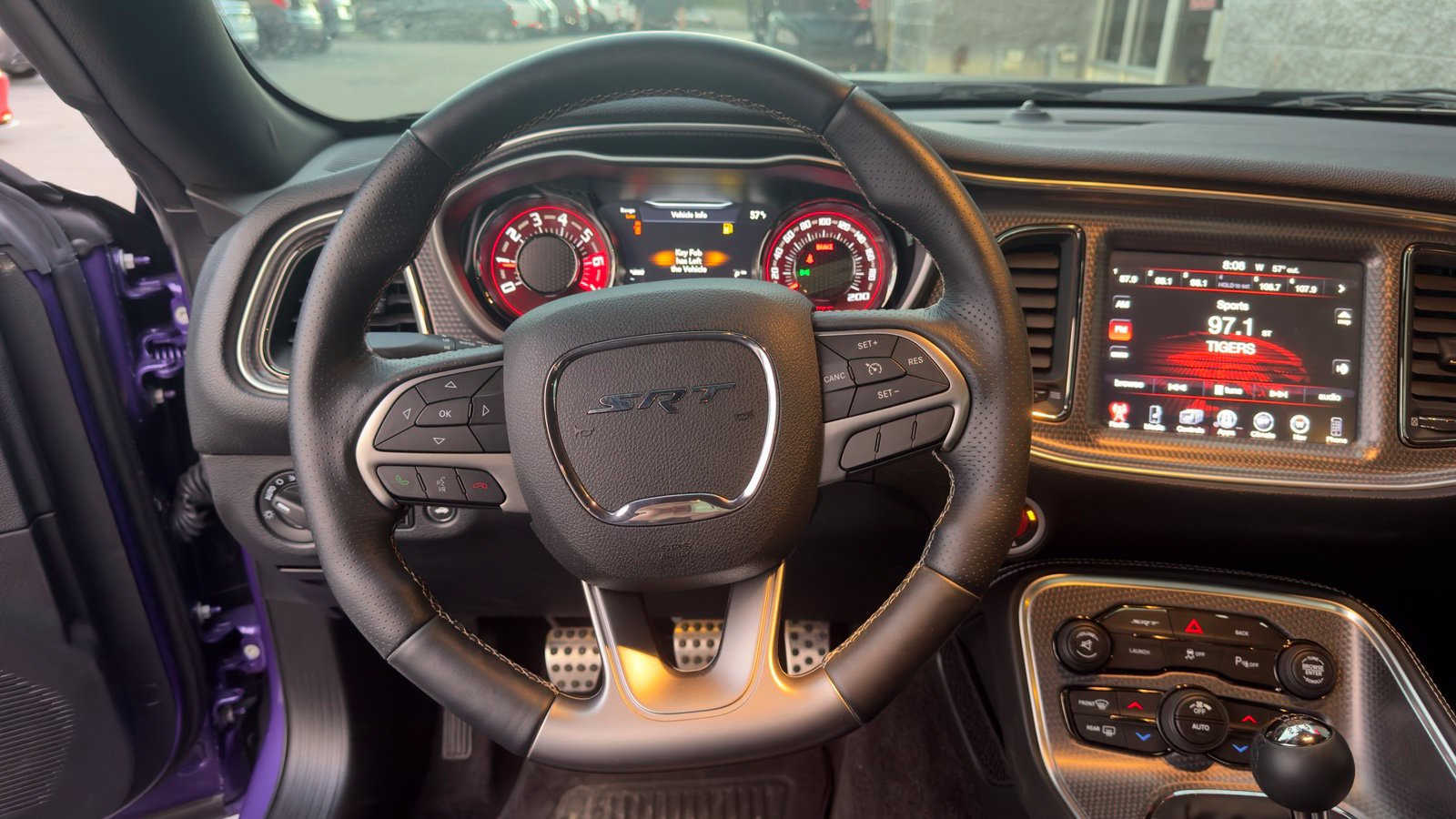 Used 2016 Dodge Challenger SRT Hellcat RWD image 13