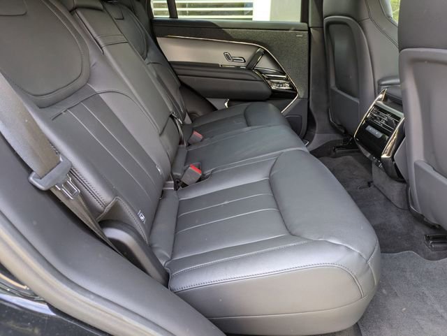 Used 2025 Land Rover Range Rover Sport S image 29