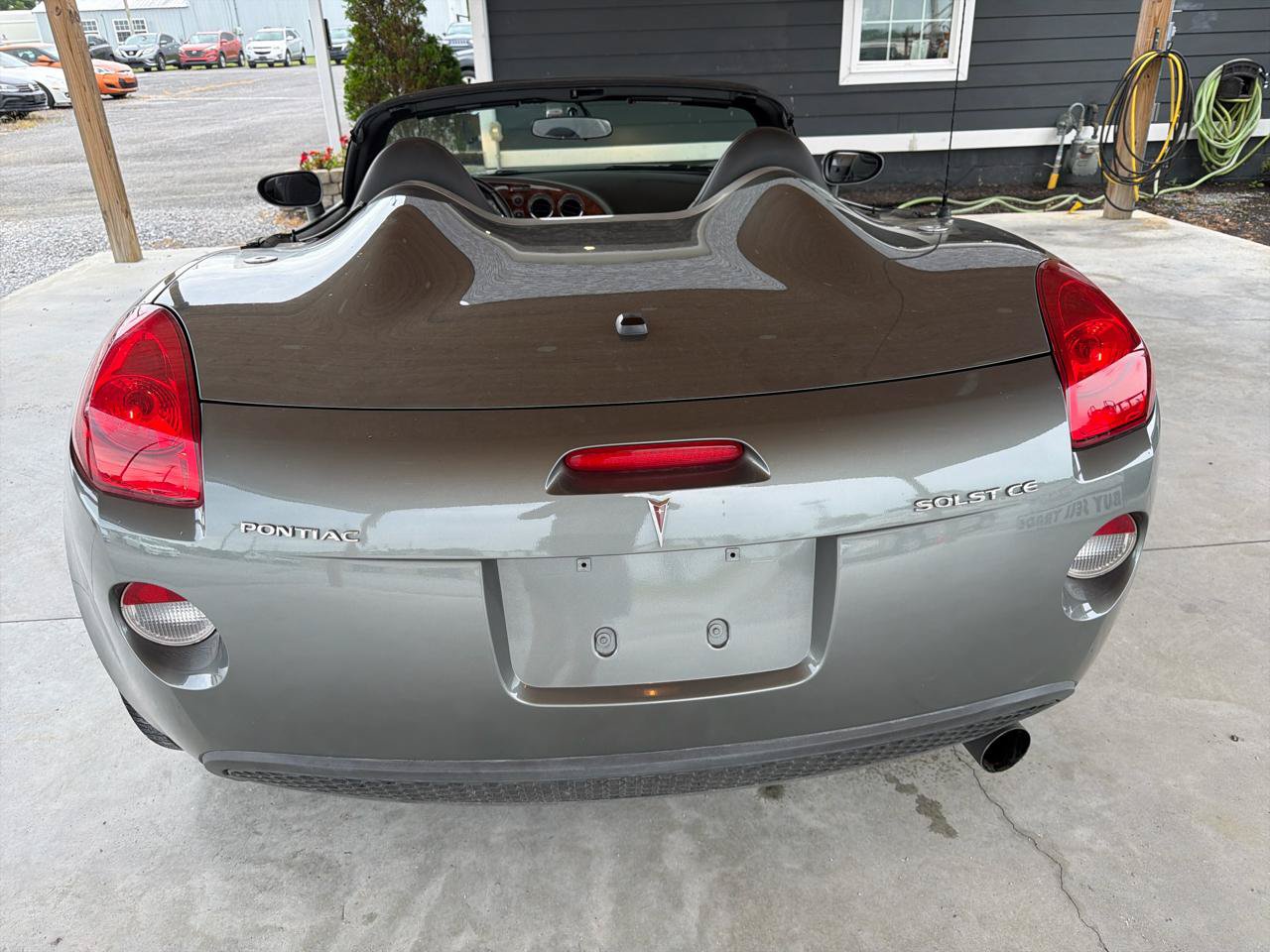 Used 2006 Pontiac Solstice Convertible w/ Premium Package RWD image 5