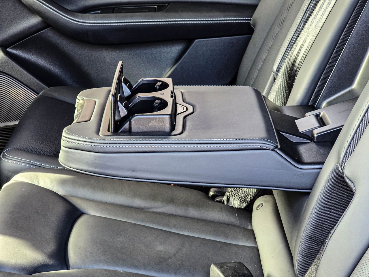 Used 2025 Audi Q7 3.0T Prestige image 36