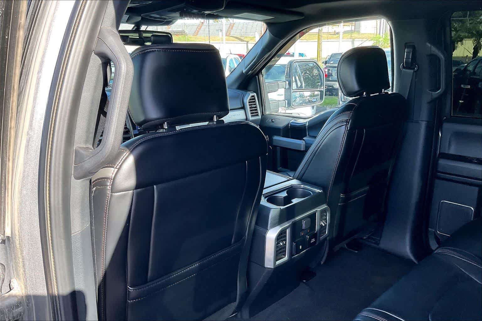Used 2021 Ford F250 Platinum w/ Tremor Off-Road Package AWD/4WD image 12
