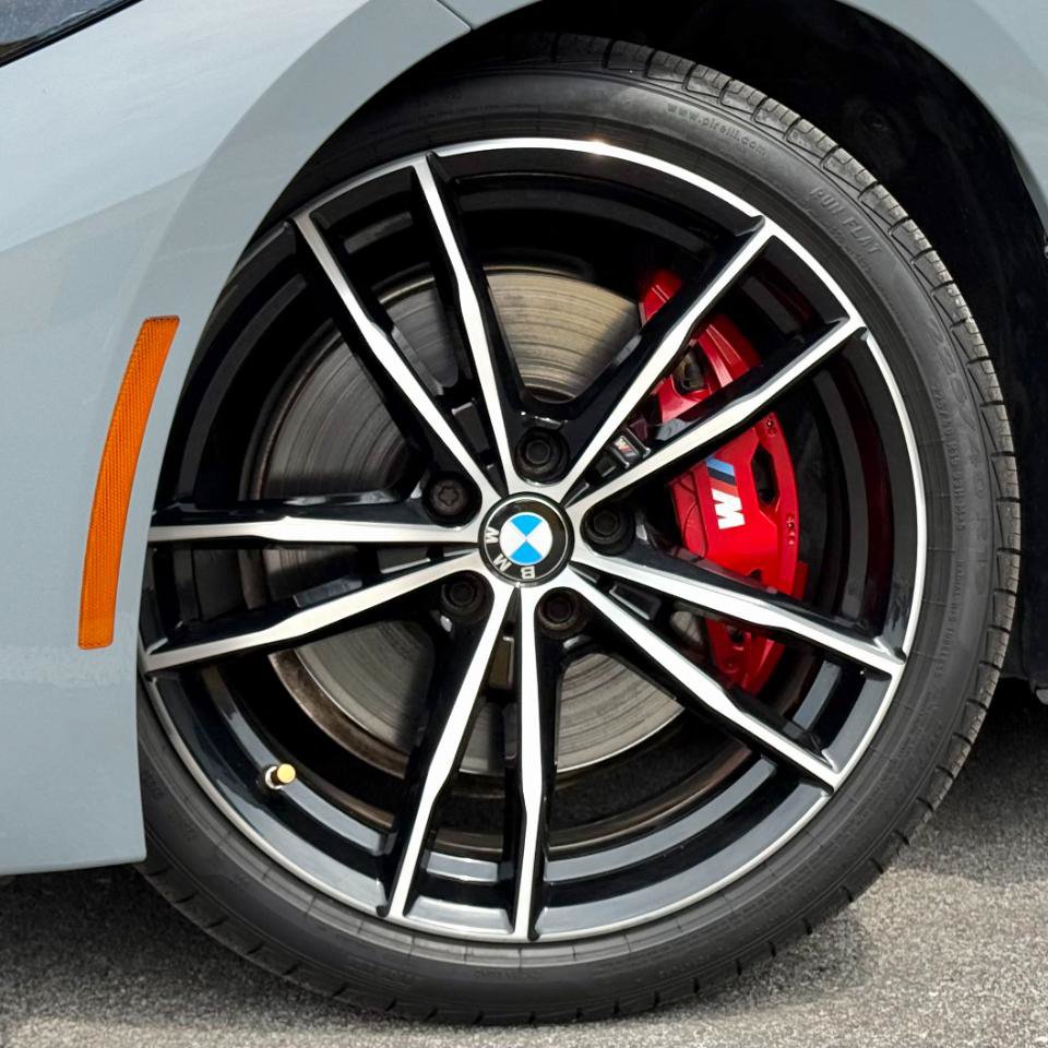 Used 2023 BMW 330i Sedan w/ M Sport Package RWD image 20
