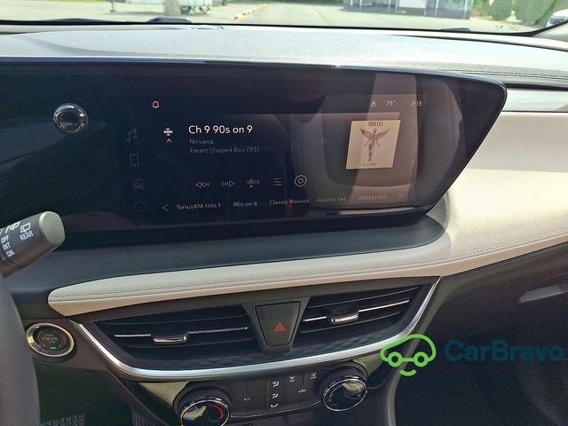Certified 2024 Buick Encore GX Sport Touring FWD image 17