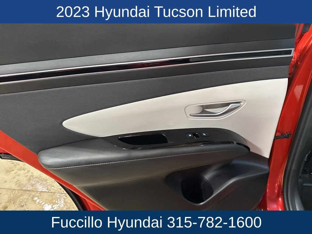 Used 2023 Hyundai Tucson Limited AWD/4WD image 30