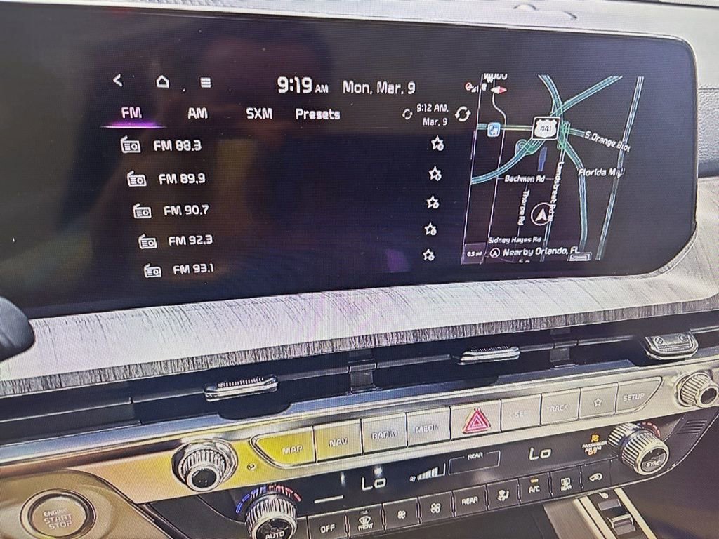 Used 2023 Kia Telluride SX image 9