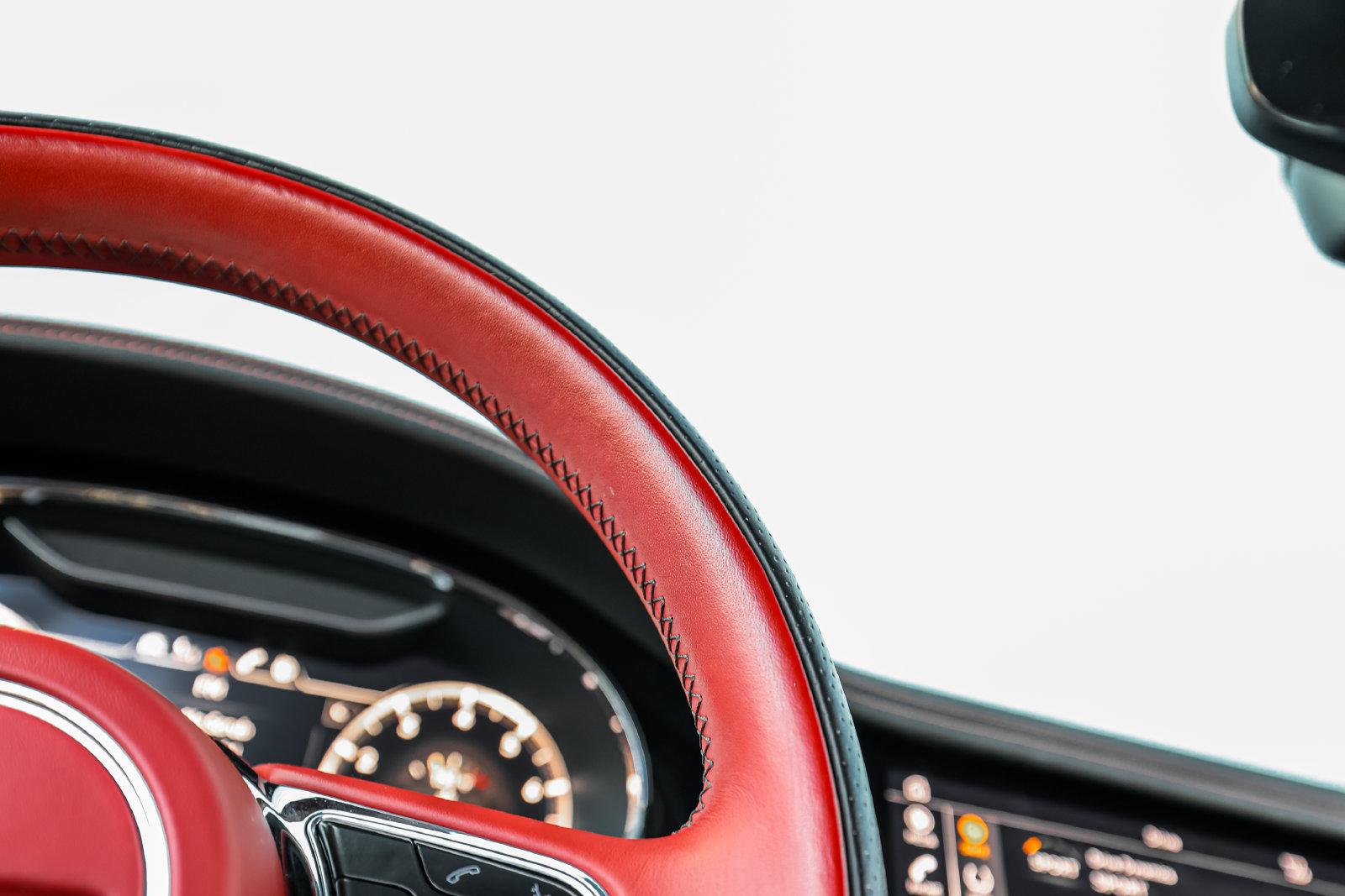 Certified 2024 Bentley Continental GT AWD/4WD image 32