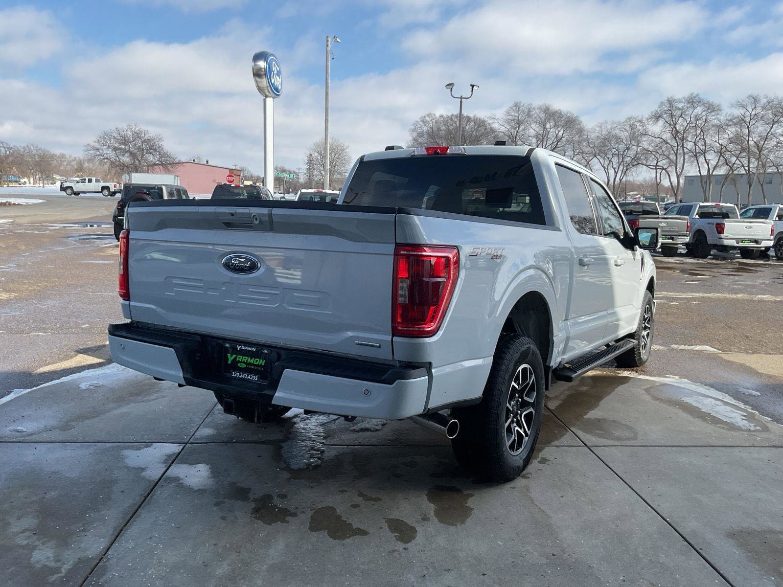 Used 2022 Ford F150 XLT w/ Equipment Group 302A High image 6
