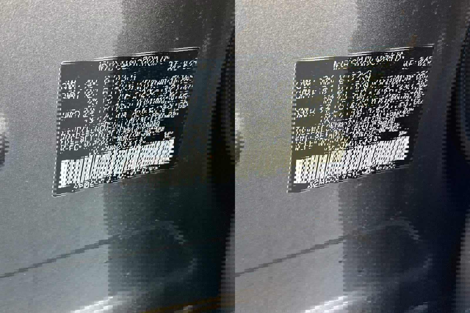 Used 2025 Subaru Ascent Premium w/ Premium Package image 29