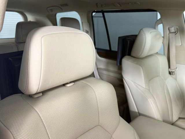Used 2021 Lexus LX 570 4WD w/ Luxury Package image 34