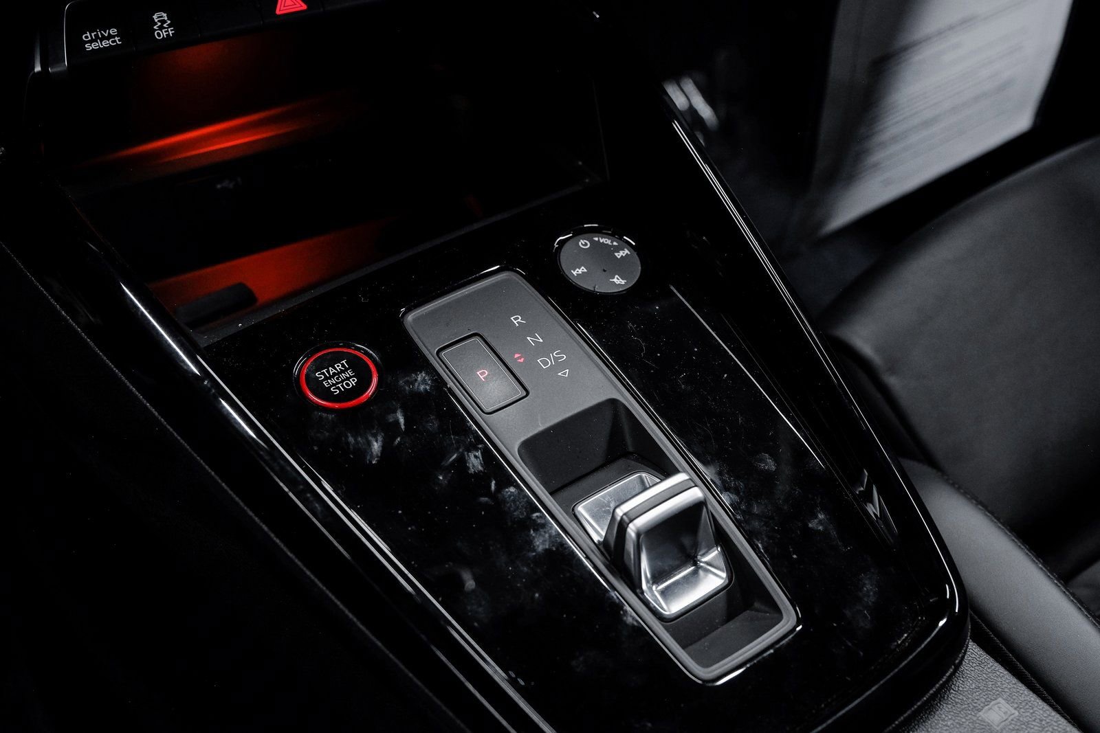 Used 2024 Audi RS 3 image 36