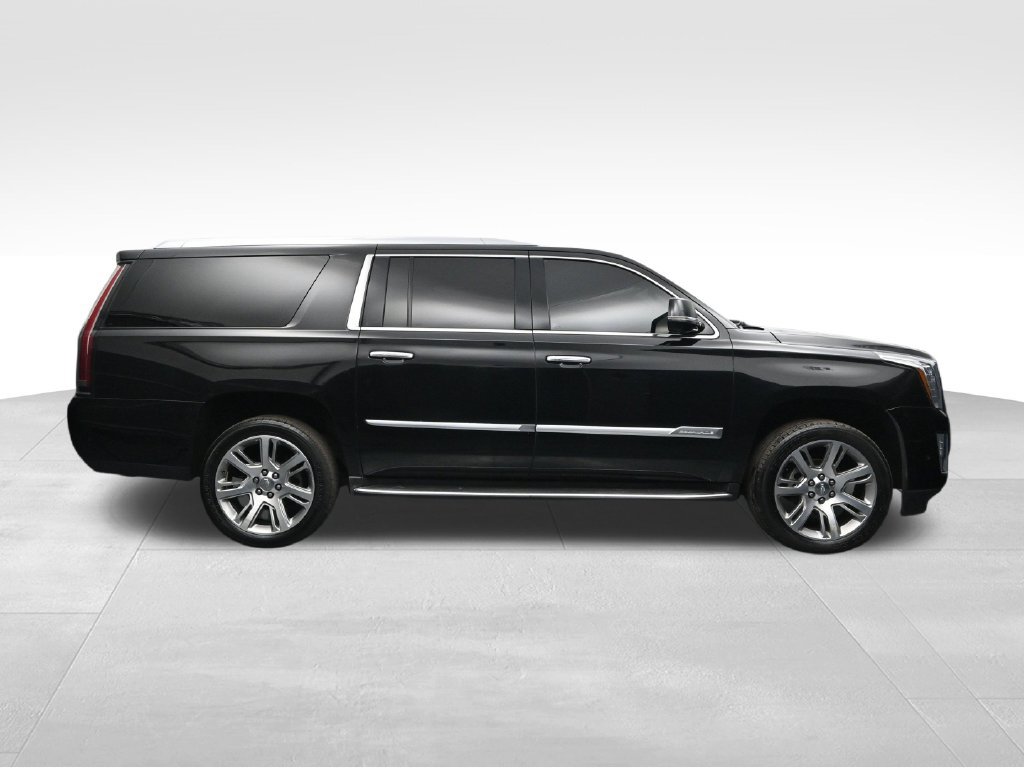 Used 2018 Cadillac Escalade ESV Premium Luxury AWD/4WD image 6