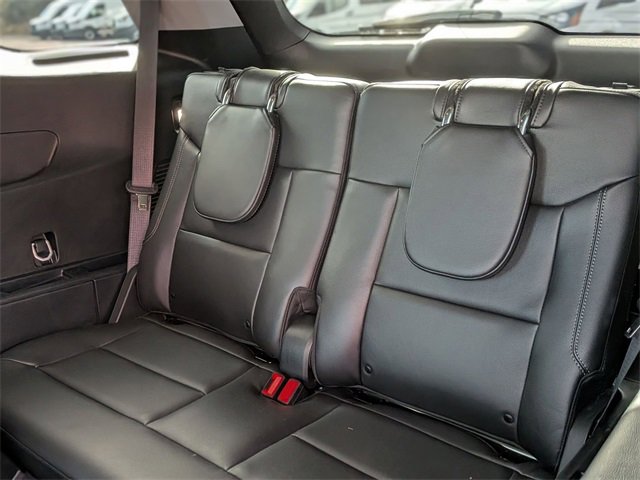 Used 2023 Ford Explorer Limited w/ Limited Technology Package image 31