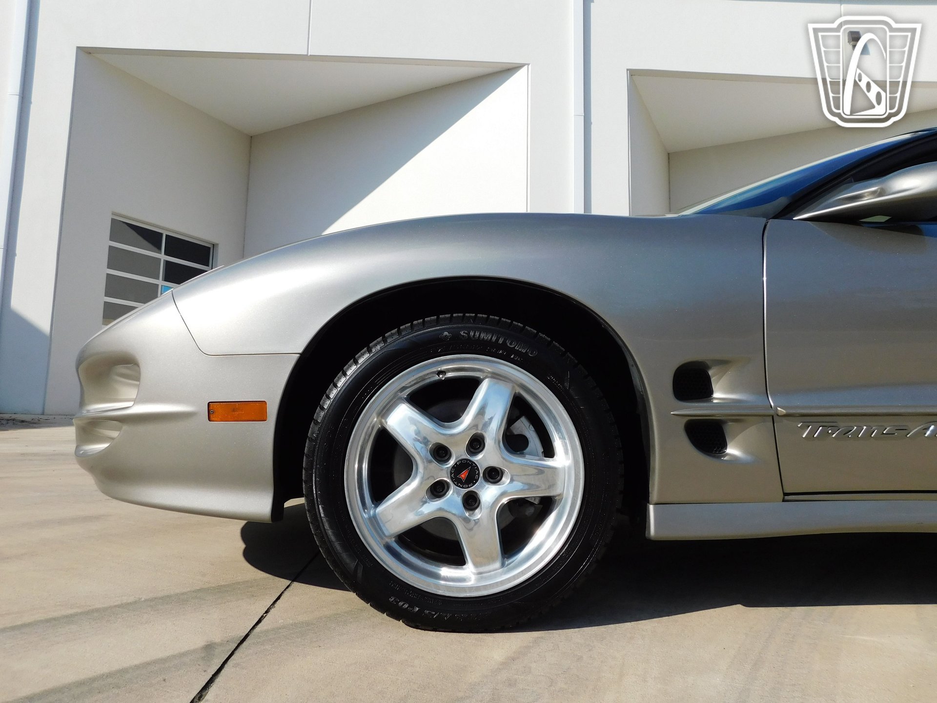 Used 2002 Pontiac Firebird Formula RWD image 9