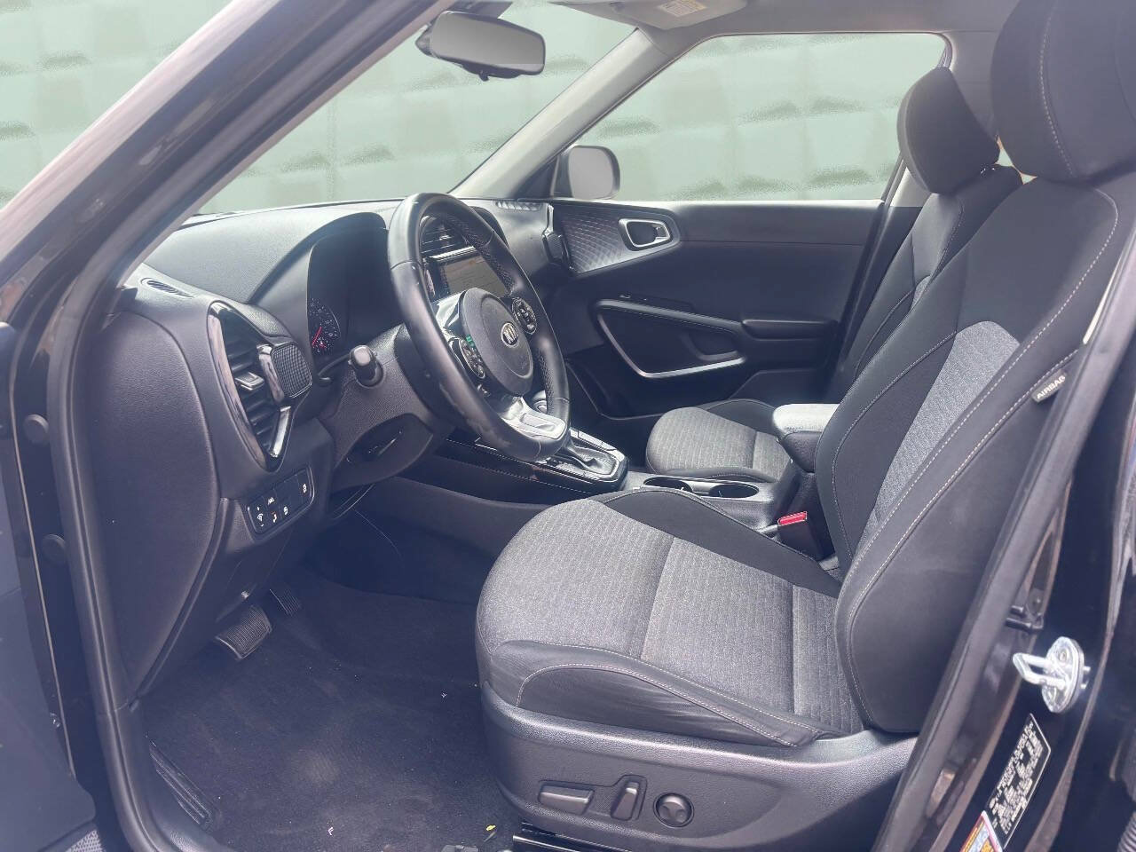 Used 2020 Kia Soul EX FWD image 10