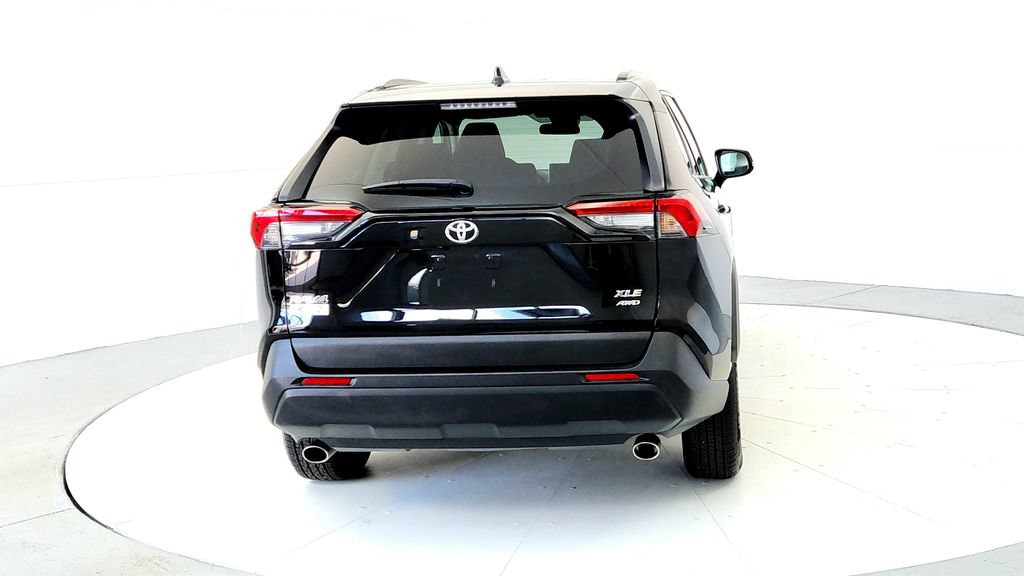 Certified 2025 Toyota RAV4 XLE AWD/4WD image 5