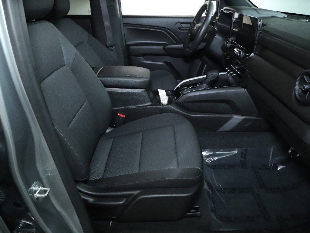 Used 2023 Chevrolet Colorado W/T w/ Safety Package image 33