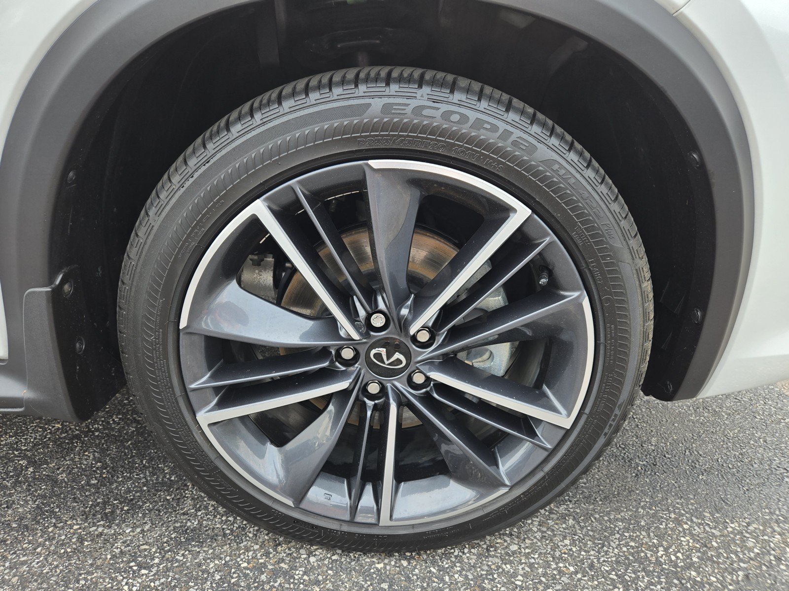 Certified 2025 INFINITI QX55 Essential AWD/4WD image 7